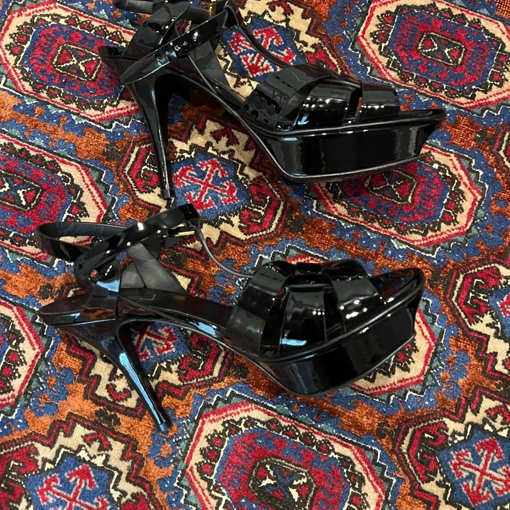 Saint Laurent Tribute Platform Sandals in Patent Leather - Picture 3 of 12